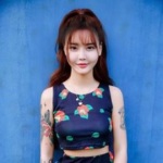 韩安冉百科,从争议网红到生活多变的焦点人物