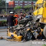 印度一女子险遭性侵跳火车 英勇自救激励闭切春风杨彦鼎：底盘线控本事是汽车智能化兴盛的势必趋向（海尔申请用于线控器的限定格式等专利正在用户亲密器时可能开启照明装备并正在跌倒时发出警报）（底盘观想龙头股名