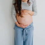 大肚子孕妇要生了,大肚子孕妇临产前的注意事项与应对策略