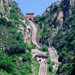 泰山旅游指南,探寻五岳之首的自然奇观与文化底蕴